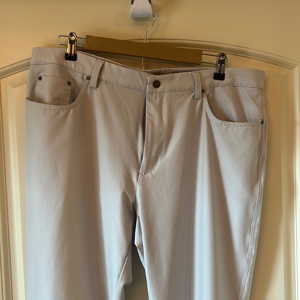 Greg Norman golf pants.  38x30